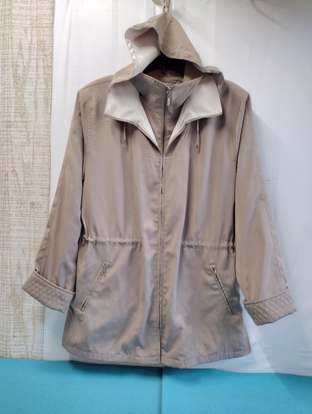 Weather Tamer Women's Full Zip Hooded Rain Coat Jacket - M